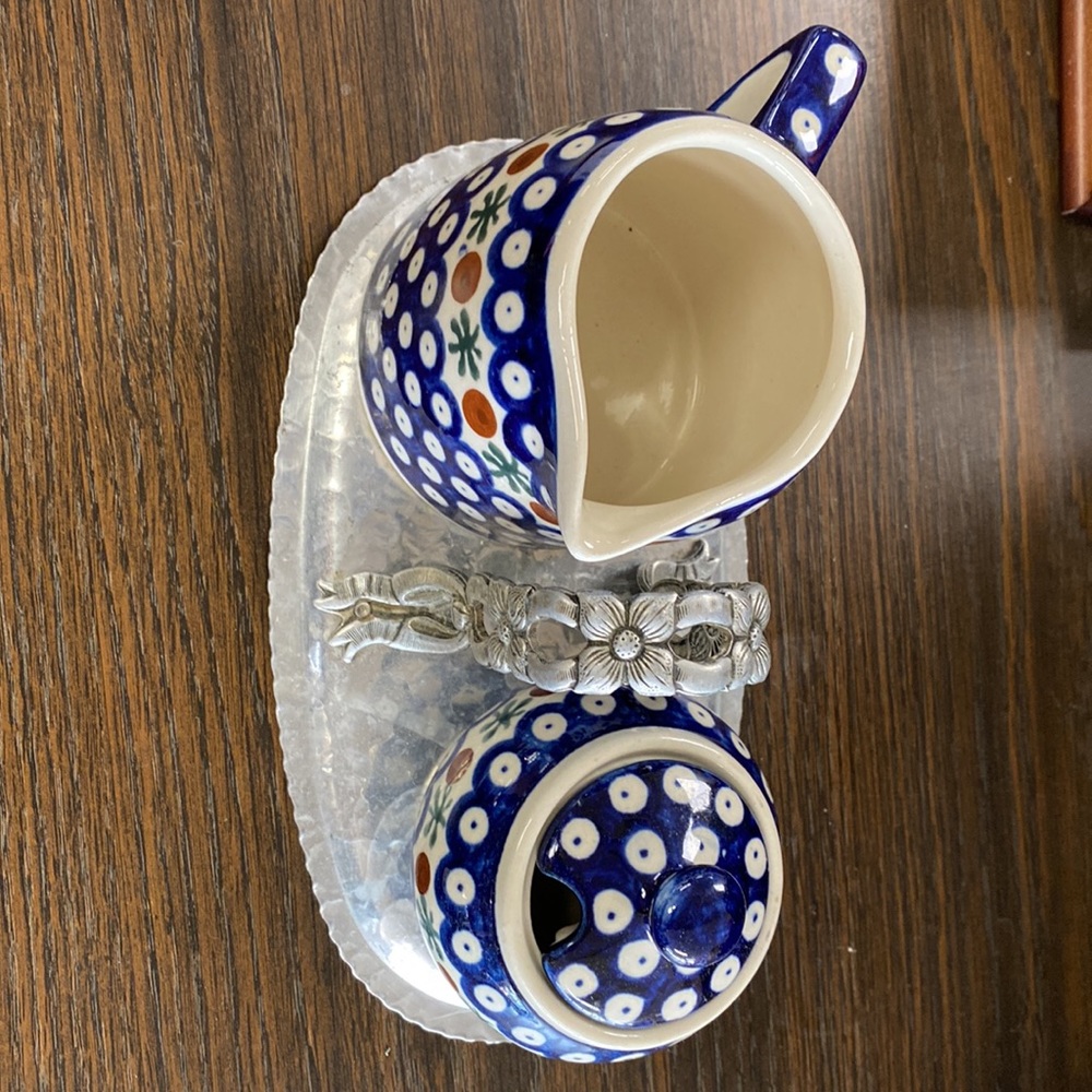 Polish Pottery cream and sugar set
